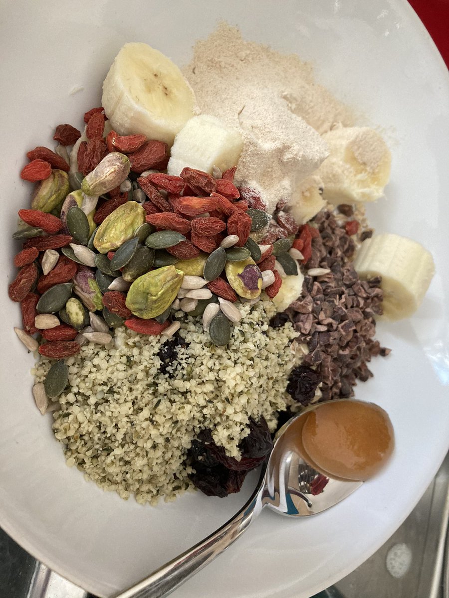 martingeddes's tweet photo. Am not generally into live tweeting meals, but this is the “superfood breakfast” I make every day. Start with luxury, since I am a strict orthodox hedonist. https://t.co/pTOx0Dd1zr