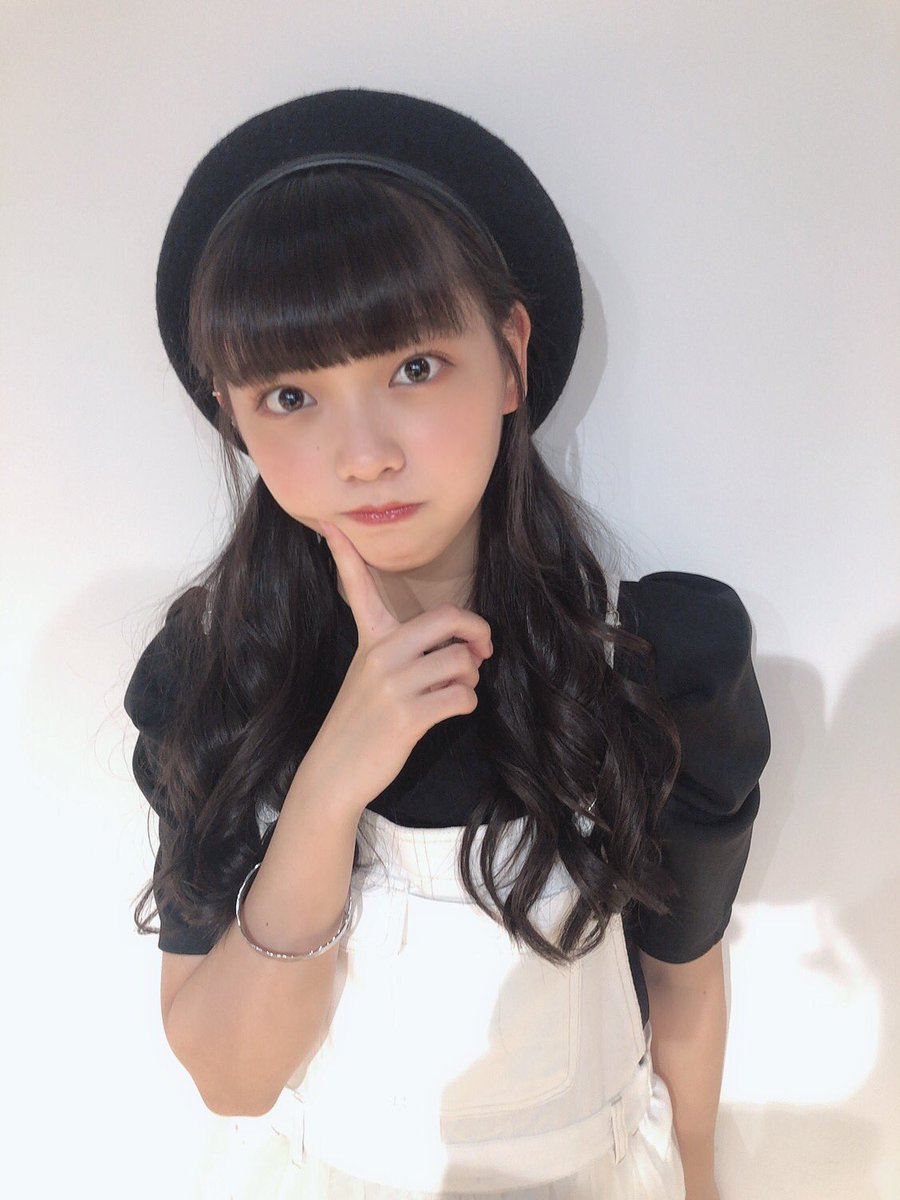 himeri_momiyama's tweet photo. 私ものせる〜🙋‍♀️

#いいツインテールの日 ♡
#ラストアイドル #籾山ひめり https://t.co/GAvtVcXh2K