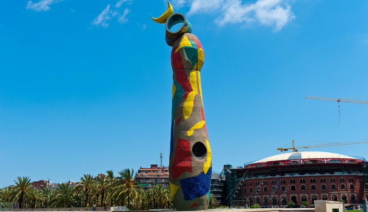 capribarcelona tweet media