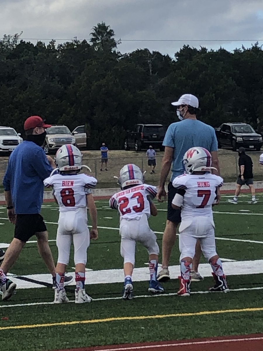 JVR_Paul's tweet photo. Made to Austin end of Q3, said HI to Marcel. He ran on to the field and scored a touchdown! So grateful.... #23 #TeamJVR
#LuckyUncle https://t.co/xncHYLeKin