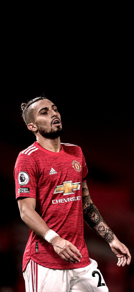MUFCNET's tweet photo. 📲 #wallpapers | Alex Telles #MUFC https://t.co/egVKpZ8bAb