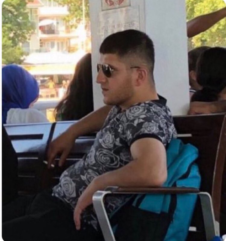 rasodublaj's tweet photo. + Kötü niyetli insanlar hakkında ne düşünüyorsun ?
- Haddi varrryaaaa https://t.co/mahIeowpAI