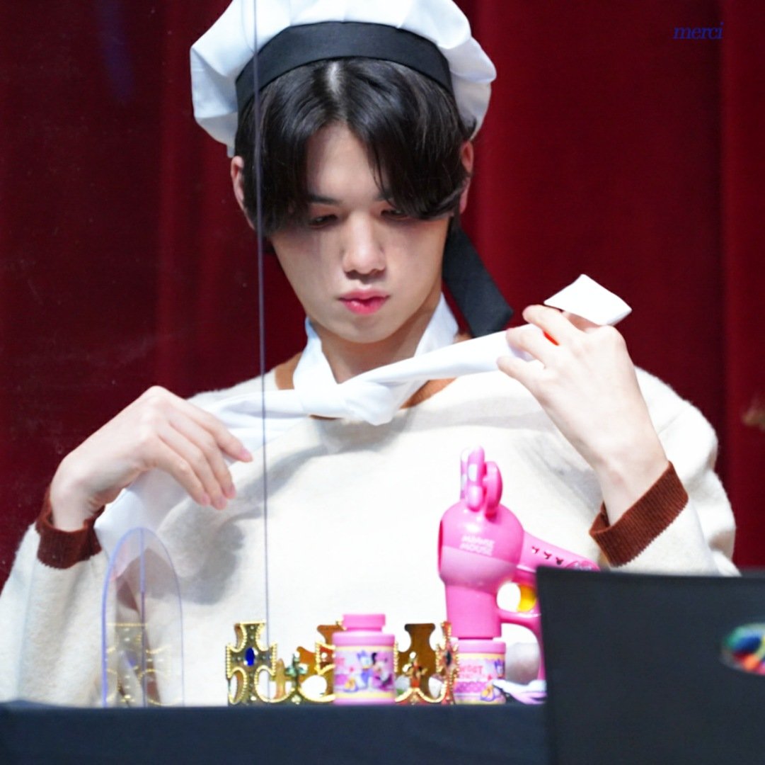 minhee_my's tweet photo. [PIC] 211120

☆Credit on the picture 
#강민희 #KANGMINHEE #CRAVITY #MinheeMY #MINHEE #CRAVITY https://t.co/EiZlXWxE6i