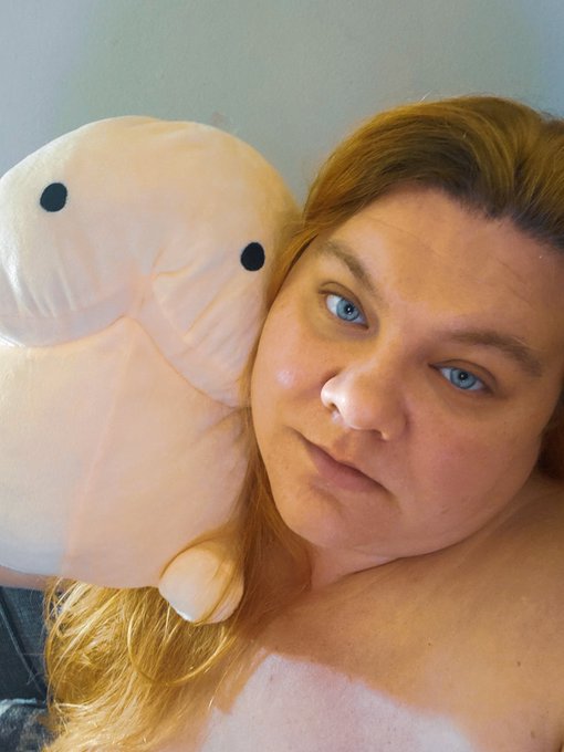 I may be sick but I can still play with my Peen 🤣 https://t.co/Ib5apyYSz0<a href="/tag/avnstars"class="tags"><span>#avnstars</span></a><a href="/tag/avnawards2020"class="tags"><span>#avnawards2020</span></a>