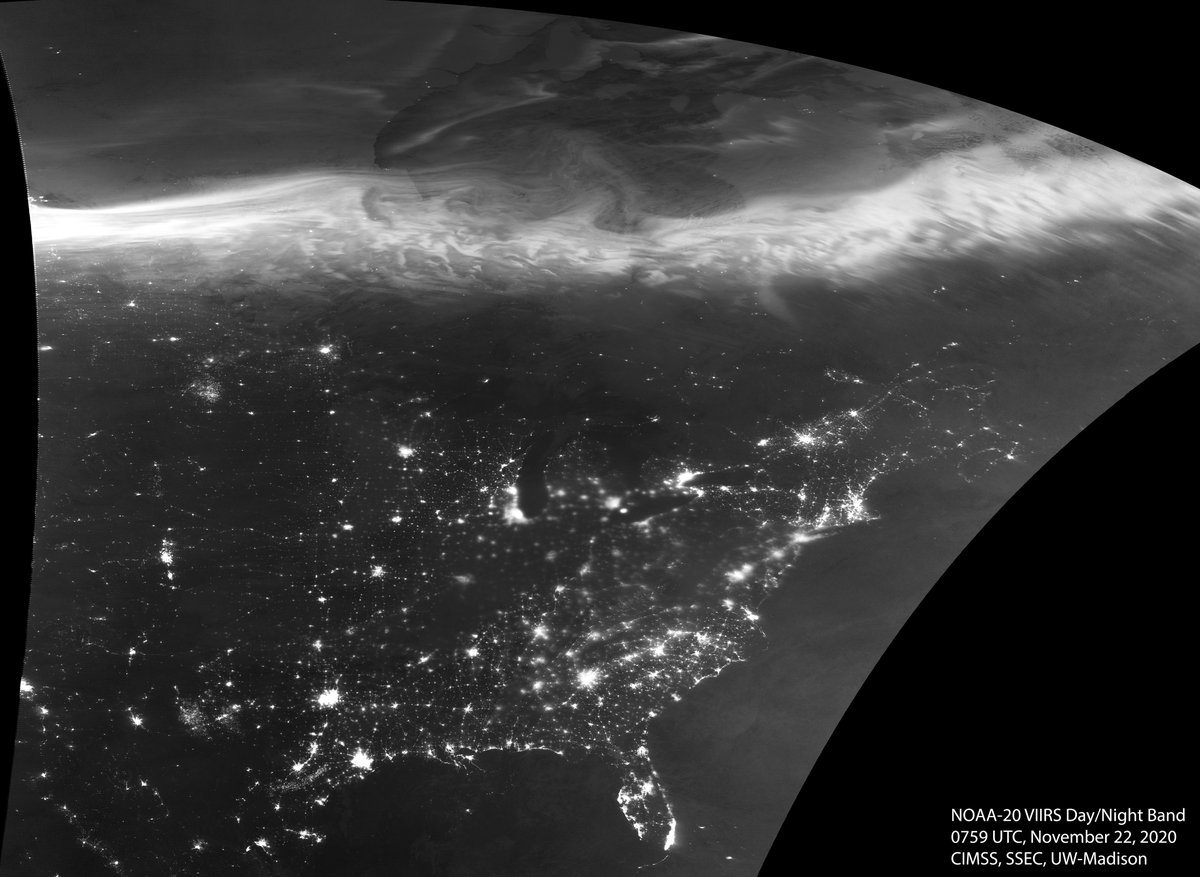 Every  #VIIRS overpass captured the  #AuroraBorealis last night! Sharing multiple images via a thread with some  #citizenscience pics from  #Saskatchewan,  #Manitoba, and even  #Wyoming!