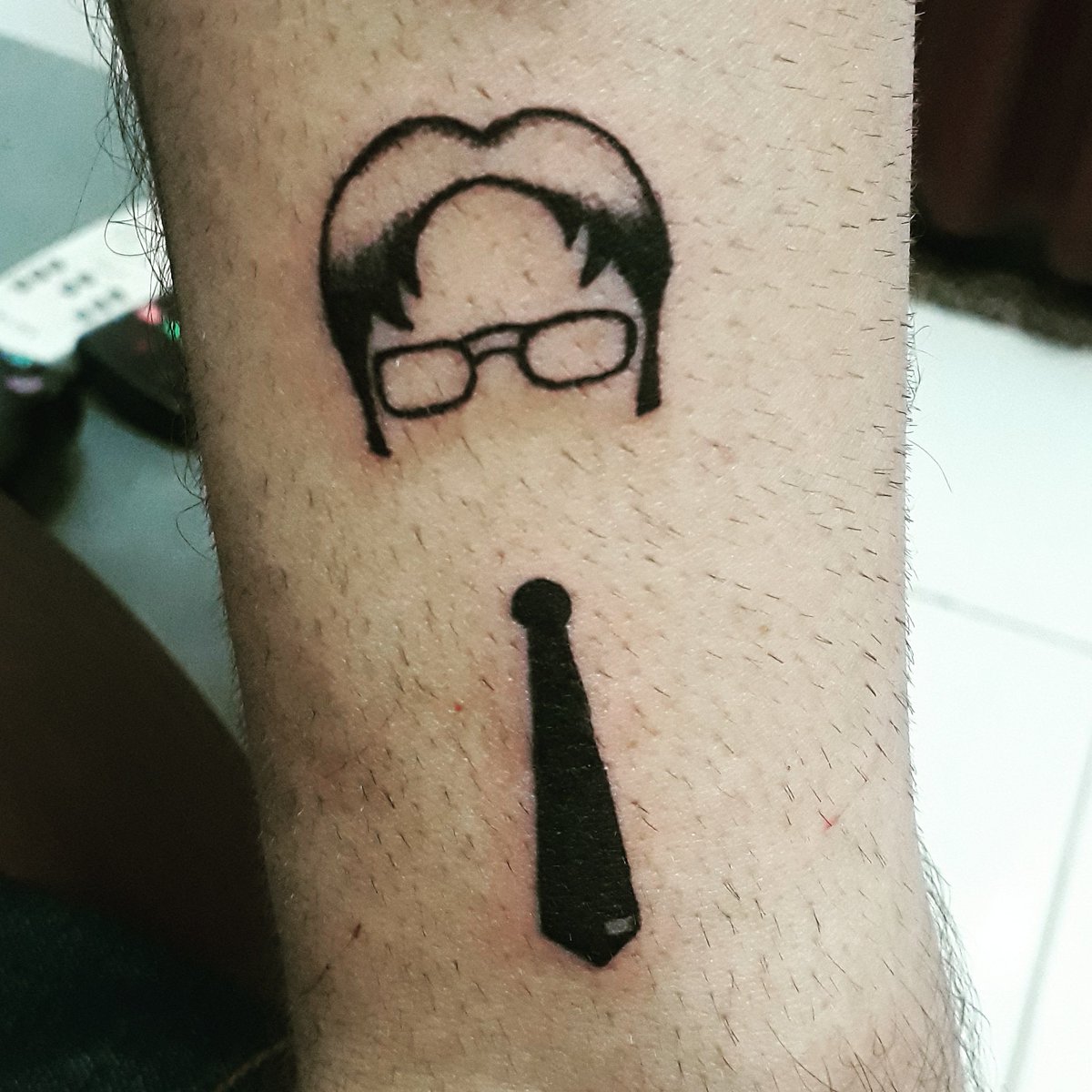 Dwight, you ignorant slut!
.
#tattoo #theoffice #theofficetattoo #dwightschrute #dwight #rainnwilson https://t.co/YTWkL4k6jt