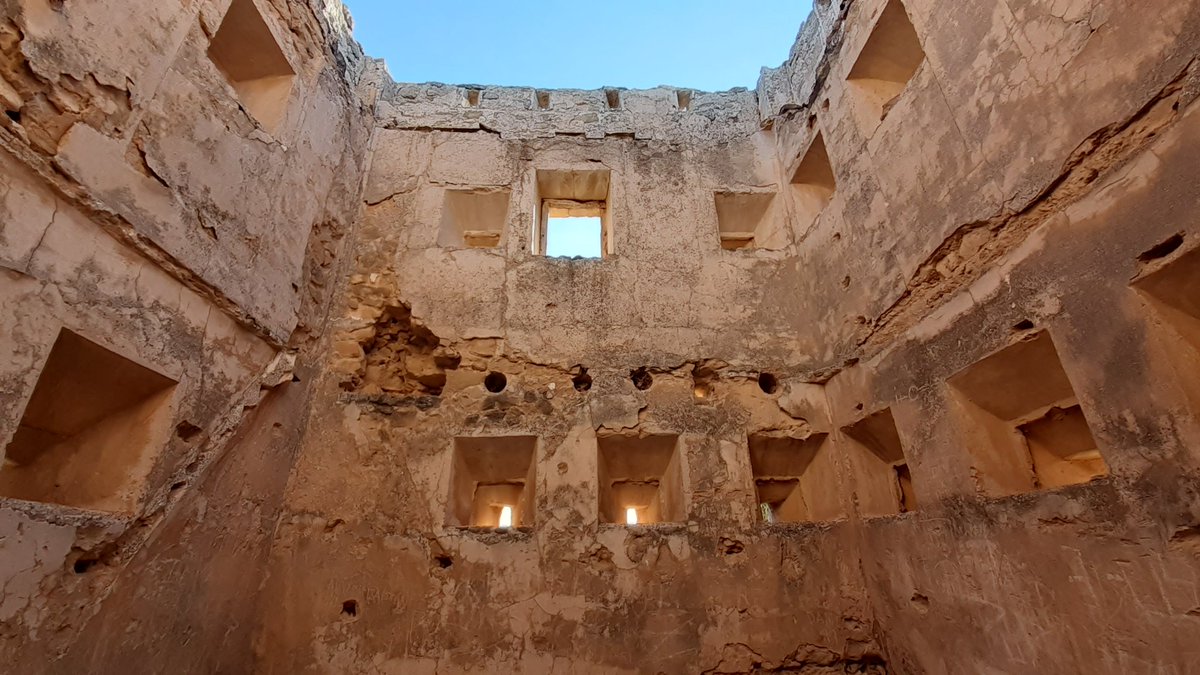 VoteBigD's tweet photo. ✅ Hoy hemos visitado La Torre del Campamento de #Alcañiz, torre de vigilancia construida durante las guerras carlistas en el siglo XIX.
 Reservas en:
696 21 87 24
https://t.co/XsMQDTArC9
 #turismoalcañiz #VisitBajoAragon #BajoAragon #Teruel #TurismoAragon #ApartamentosTuristicos https://t.co/gUP7Xbwzl9