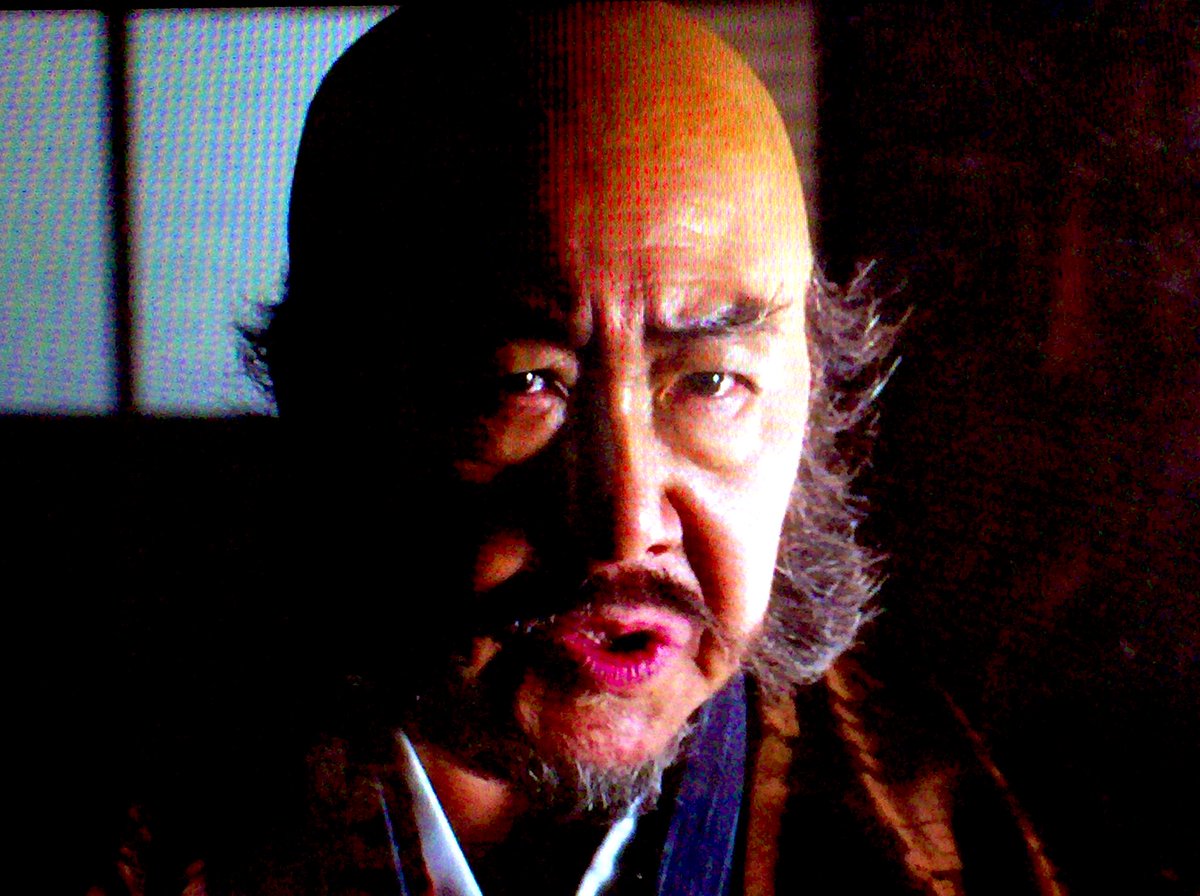 武田信玄といえば 直虎 のマツケン信玄の 死におったサンバ が強烈で面白かったですね 北条氏康が亡くなり喜びのサンバを踊る信玄 この年 元亀2年 1571年 って今の麒麟がくるとドンピシャだ 麒麟がくる おんな城主直虎 ツイレポ