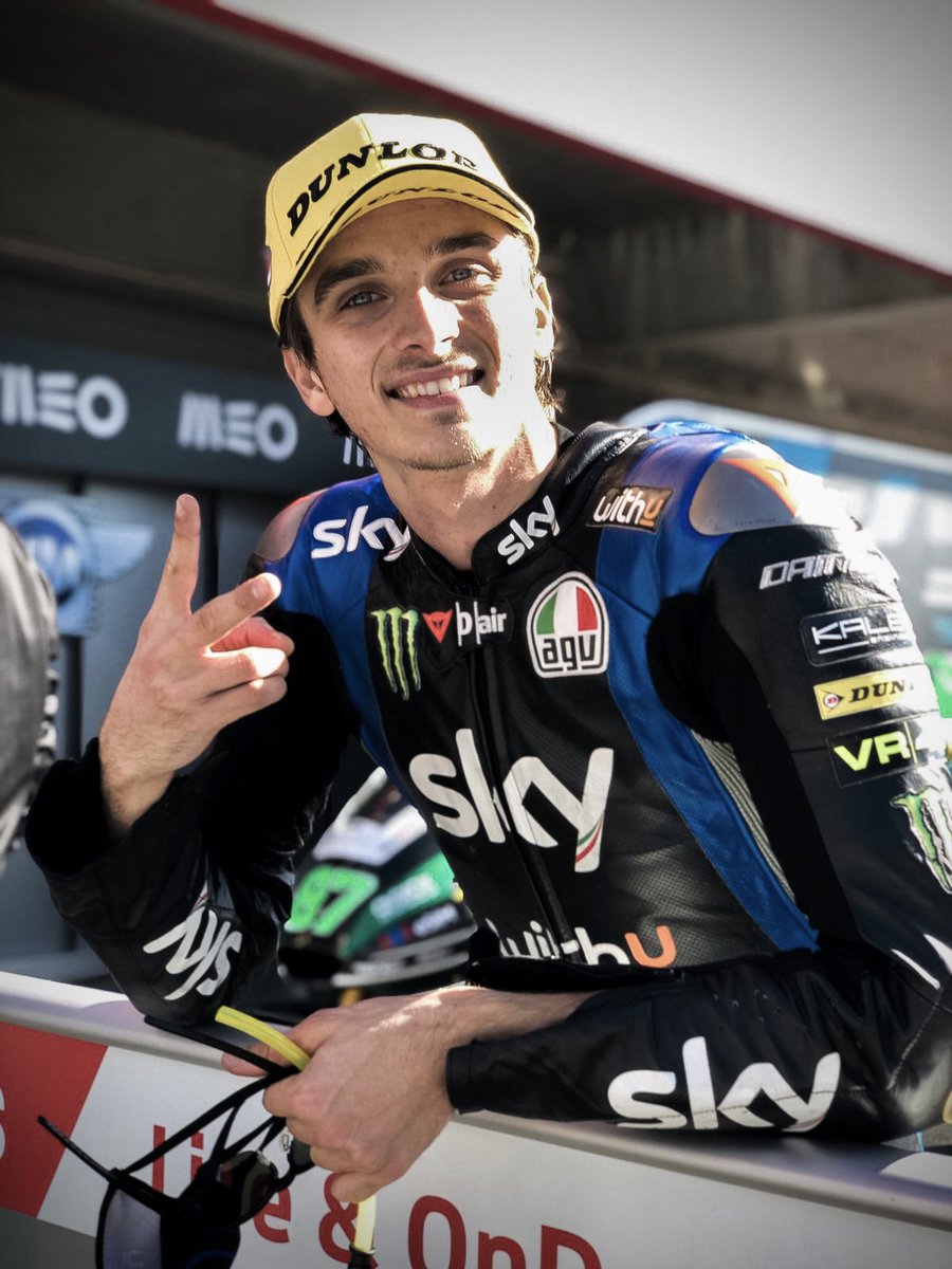 VRRidersAcademy's tweet photo. GRAZIE @Luca_Marini_97 grazie per averci provato fino all’ultimo, grazie per questa bellissima gara e questa emozionante stagione 💛🧡
P2 al #PortugueseGP e secondo nel mondiale ❤️ https://t.co/Oj3qnhOsVh
