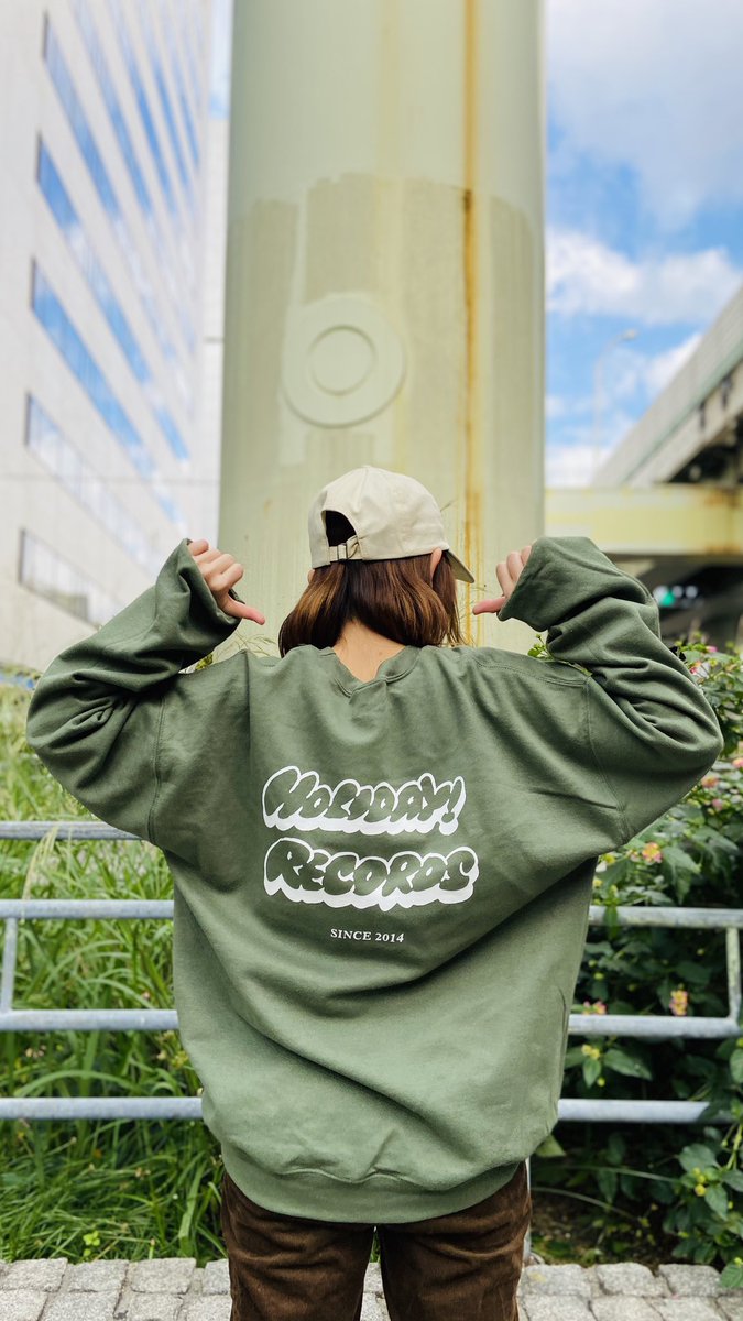 ✨HOLIDAY! RECORDS × Subway Daydream✨ 明日から発売のスウェットを