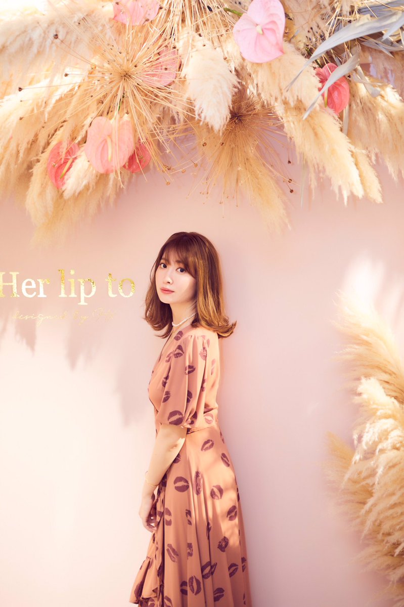 爆買い! 【最終値下げ!】Her lip to リッププリント ラップドレス オンラインストア専門店 SET販売 Cherryワンピ+デニムワンピ her lip to ひざ丈ワンピース