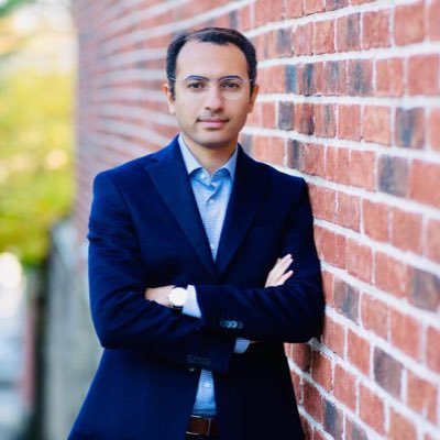 aalkawakebi's tweet photo. قاضي بنسلفينيا الذي رفض دعوى #ترمب: "يريدون مني أن أنتزع حق ملايين الأميركيين في اختيار رئيسهم. في الولايات المتحدة لا يملك أحد أن ينتزع هذا الحق من مواطن واحد. ادعاءاتكم باطلة".
إن القضاة ذا ضيّعوا أضاعوا، وإذا صلحوا أصلحوا، ولو كان المدّعي هو الرئيس.
الصحافي والأكاديمي @moawady https://t.co/dVVfbojbXr