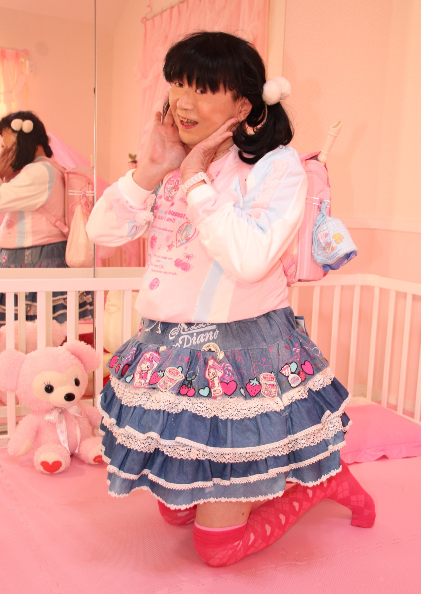 春日えり Ellikasuga Twitter પર 春日エリ Elli Kasuga の女児女装写真アルバム040 04 先日 お友達のこずえさん宅で開かれた女児オフ会に参加しました その時の写真です ボチボチとえり一人の写真も上げていきます ちょっと差があるけど