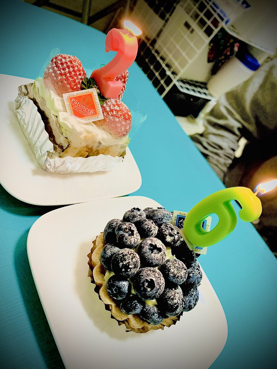 aico_osouji's tweet photo. この三連休に
パートナーの誕生日

ケーキを買って
2人でお祝い

生まれてきてくれてありがとう
出会ってくれてありがとう

そして、
これからも
どうぞよろしくね♡

#福の神が棲みつくおそうじ
#福の神が棲みつく住まいづくり 
#ていねいな暮らし 
#シンプルライフ https://t.co/qmfdoFWBgY
