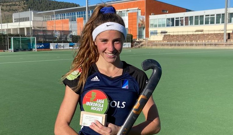 #LigaIBERDROLA La MVP <a href="/iberdrola/">Iberdrola</a>
 de la novena jornada es para <a href="/Juliappato7/">Júlia Strappato</a> 
 ( <a href="/JuniorDhf/">JuniorDHF</a> ) ¡¡FELICIDADES!! #LigaIBERDROLAhockey