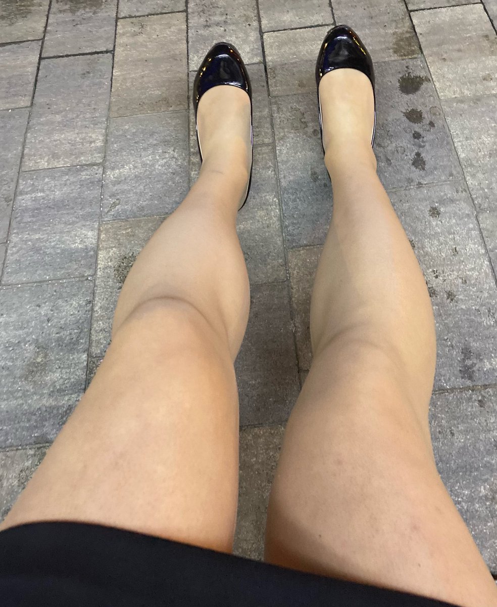 간만에 오피스룩 ㅎㅎ 심야산책 #시디 #CD #여장남자 #스타킹