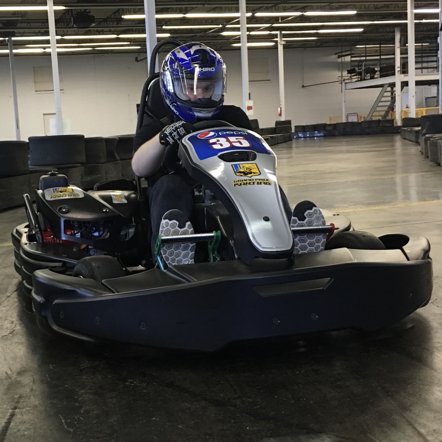 GPKcolumbus's tweet photo. Let get this Sunday Rolling at GPK!

✔️Open 12pm-6pm Sunday
Get the 2 Race and Battle Pack for $10.00 off retail or just choose 3 Races for$9.00 off!

#GOFast #Cbus #Sundayfunday #Letsrace #Ohio #Thingstotdo https://t.co/w2sViJuUC8