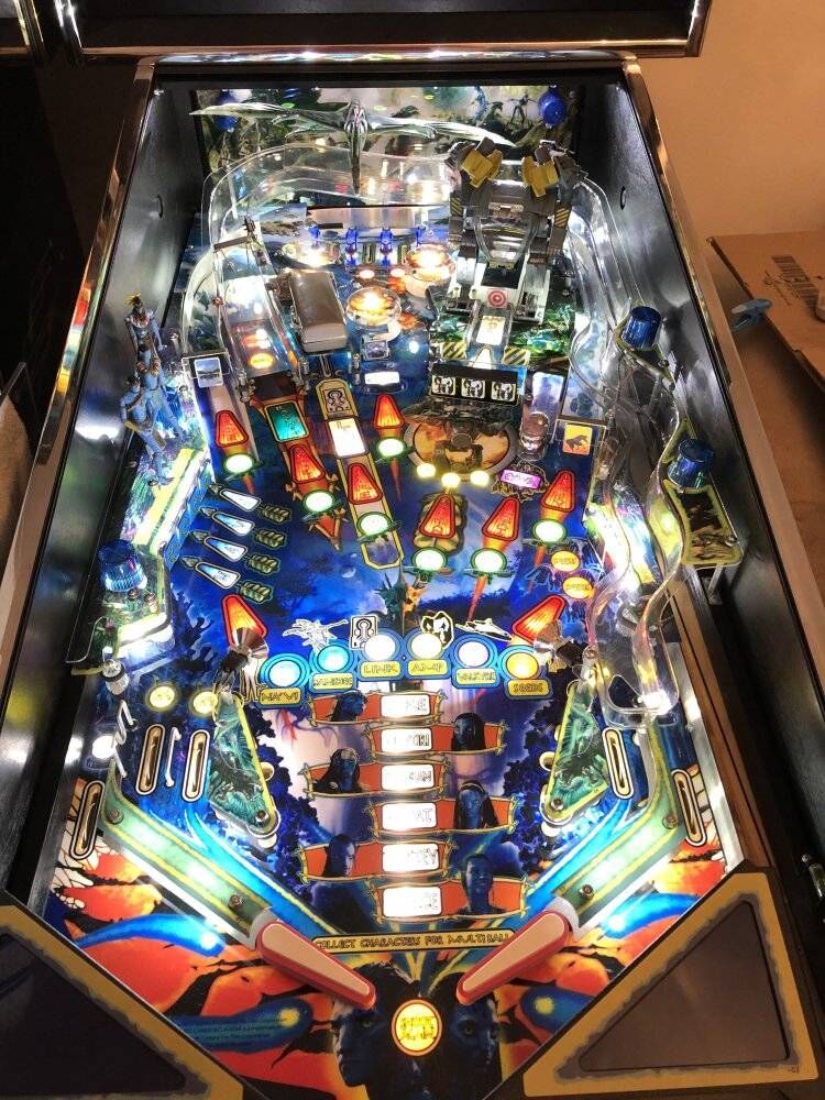 pinballbazaar's tweet image. More side by side images from one of our customers today, doesn't this #avatar look amazing with #comet #led lights in it? Comet LED's are rated as the number one LED you can get for your #pinball machine. We hold a full stock holding here in the UK.