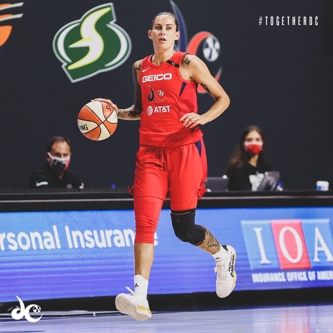WashMystics's tweet photo. Happy Birthday @JackiG_23!! Have the best day celebrating! 🥳 https://t.co/AOza2zFwVS
