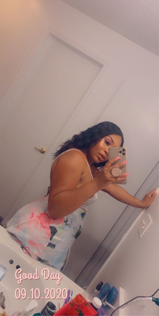 Nene_lashay94's tweet photo. Living my best life 
#single #indymakeup #indymua https://t.co/K2oybTEfhL
