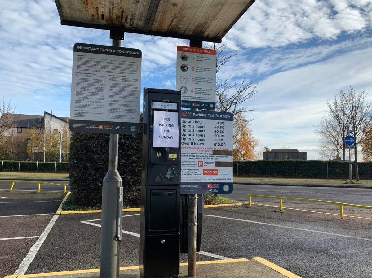 FREE PARKING ON SUNDAY 🚘 Knightswick Centre Car Park - New Pay and Display. The new machines are to replace faulty machines. New improved signage has also been installed. No changes have been made to the charges or charging arrangements.