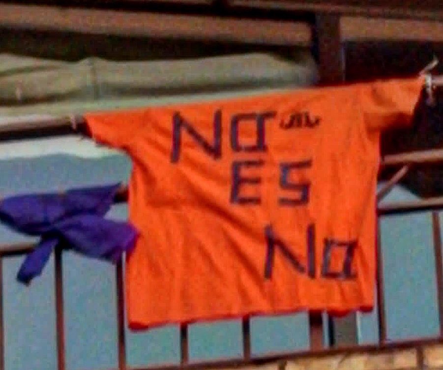 violeta_mirada's tweet photo. La Canonja contra la violència masclista es torna taronja! 💜💜💜🧡🧡🧡 https://t.co/1I8gjG8cPg