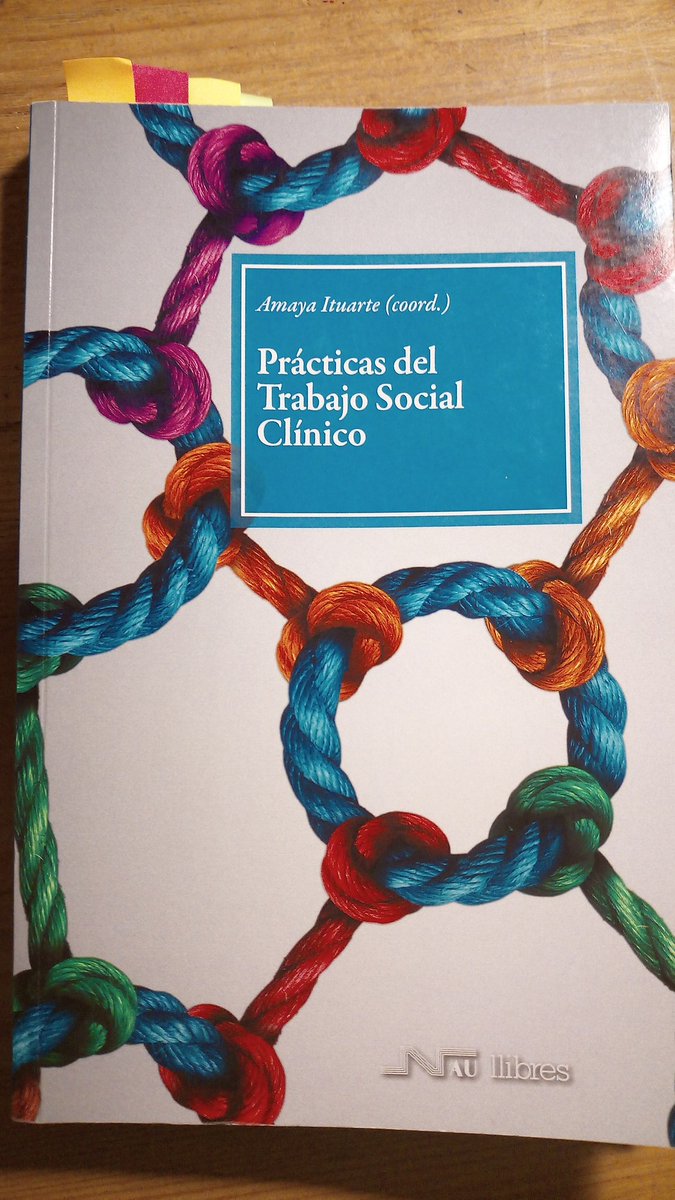 DavidRobMel's tweet photo. LECTURAS TS. Abro hilo.
"Prácticas de Trabajo Social Clínico. Amaya Ituarte (coord)" Magnífico libro para profundizar en el objeto de intervención del trabajo social clínico "el malestar psicosocial".
@fifomva @MariaEvaMaria2 @carmeroviraial1 @dr_jregalado https://t.co/Anzgvz9jAH