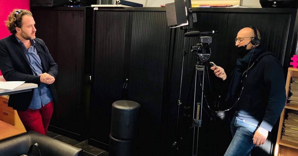 ArnaudRaskin's tweet photo. Aujourd’hui c’est tournage à l’agence de Callian avec @miseenboiteprod pour présenter l’histoire et l’évolution de @creamania_communication😊🥰😉 Hâte de découvrir le résultat et de pouvoir le partager avec vous !! Un grand merci à Fabrice et à l’ @upv83 ! 🙏 @MaRegionSud https://t.co/Kt3zAk9QDc