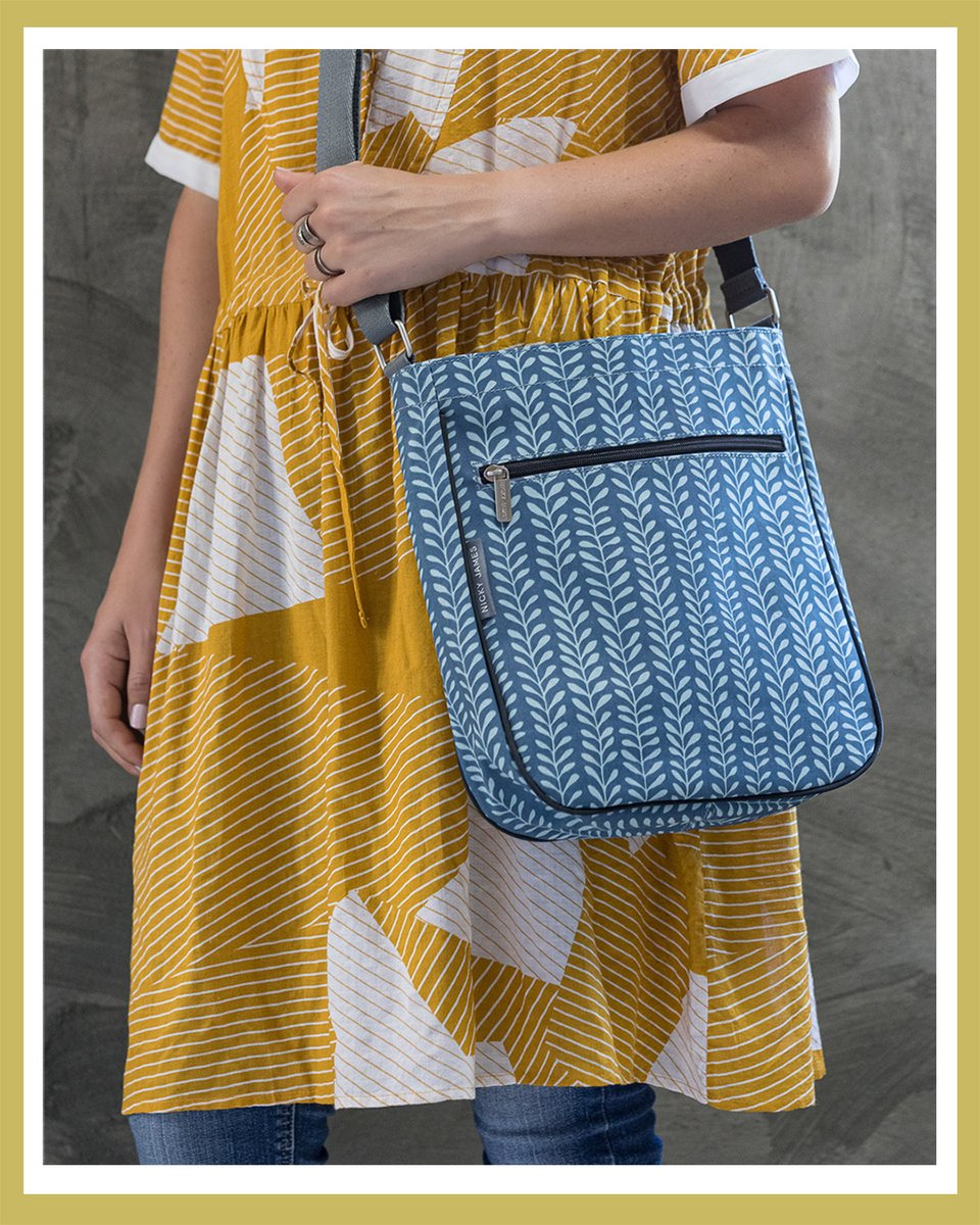 Dreaming of a new bag for Christmas? Discover our range of unique designs and find the perfect addition to your wardrobe. Heavy hinting also allowed🌟

nickyjames.co.uk