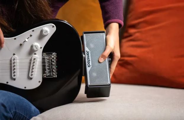 HubGizmo's tweet image. JAMSTACK 2: THE MOST INCREDIBLE GUITAR AMPLIFIER | Gizmo Hub
➤ Watch Video (Buy Link in the Video Description) - youtu.be/MXijq4737os
#jamstack #jamstack2 #guitar #guitaramp #guitaramplifier #amplifier #playtheguitar #acoustic #kickstarter #indiegogo #crowdfunding #cool