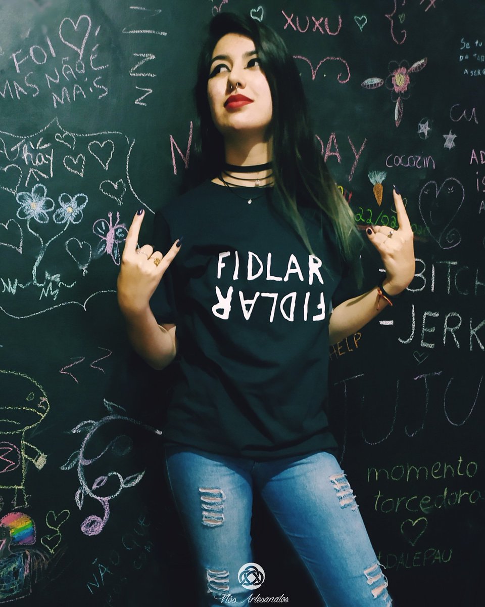 xo_leiana's tweet image. Quer uma camiseta mas não acha pra comprar? Chama a Nós que a gente resolve. 🤭🤘🏼

#Fidlar #Camiseta #CamisetaDeBanda #Artesanato #Rock
instagram.com/p/CH551cBAk1F/…