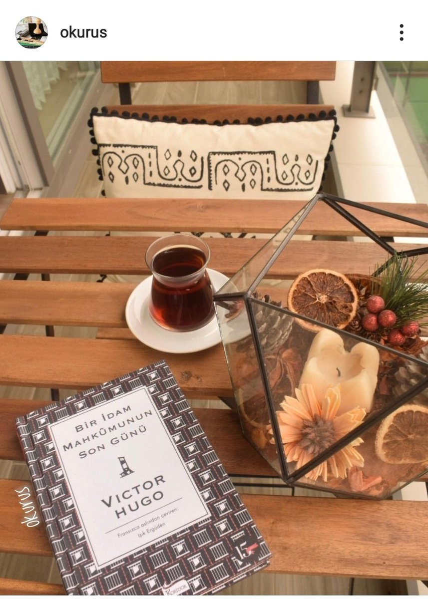 Okurus3's tweet photo. 19.yüzyıl Fransası’nda giyotin ile idam cezasına çarptırılmış, kimliksiz bir mahkumun hikayesi...
Suçunu bilmediğimiz bu mahkumun, idam edilmeden önceki son anlarını okuyoruz.
incelememizin devamı için👇https://t.co/KBpkeHCajq
#biridammahkumununsongunu https://t.co/tqJSyzlYtE