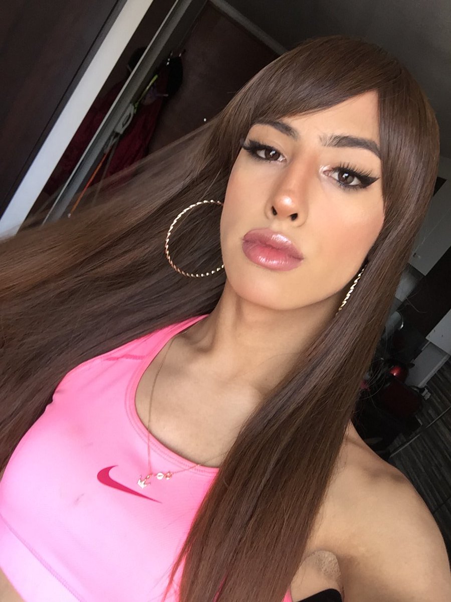 transgirlflo's tweet photo. Un besitoo https://t.co/bisqobuuvt