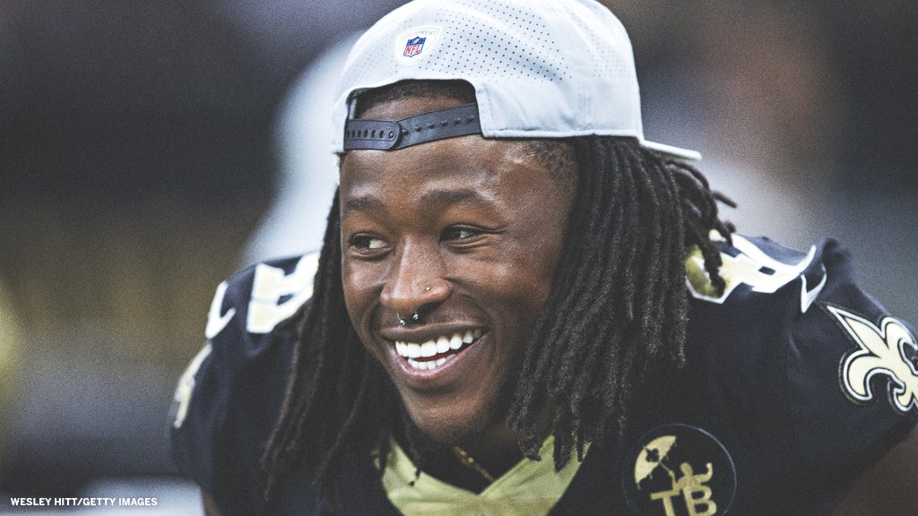 Alvin Kamara is the first player in NFL history with 500+ rushing yards and 500+ receiving yards in each of his first 4 seasons.
ELITE π― https://t.co/f86URzXobN