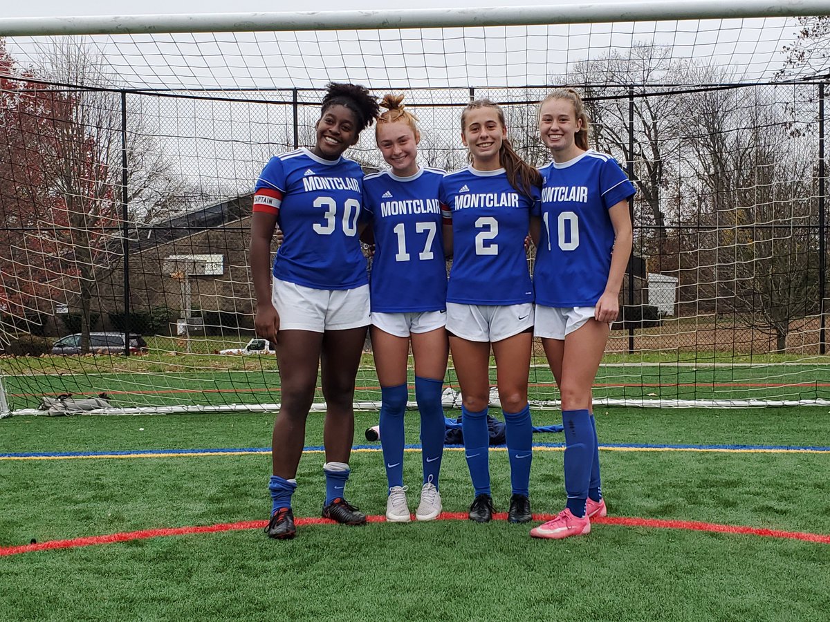 MtcLocalSports's tweet photo. Congrats ladies 
What a pair of great seasons @mtcgirlssoccer https://t.co/fMSx9NHBYi