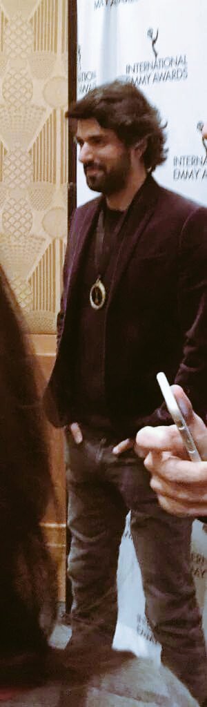 EnginAkyurekPy's tweet photo. #EnginAkyürek
En los premios
#Emmy 2015
#Nominado
#mejoractor2015
#BestActor2015 #InternationalIEmmyAwards2015
#noviembre2015
#EnginAkyürekParaguay https://t.co/xs1W9t1FwV