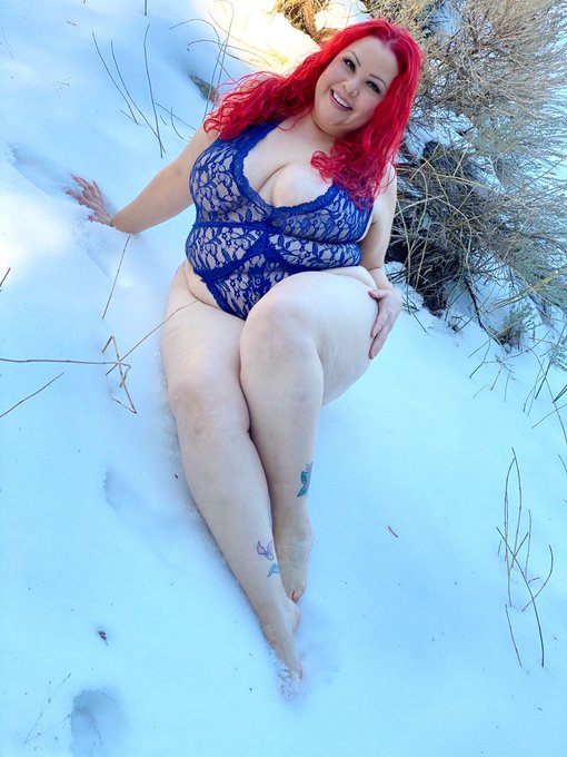 I&rsquo;m cool 💙 https://t.co/mH8aszcrXd