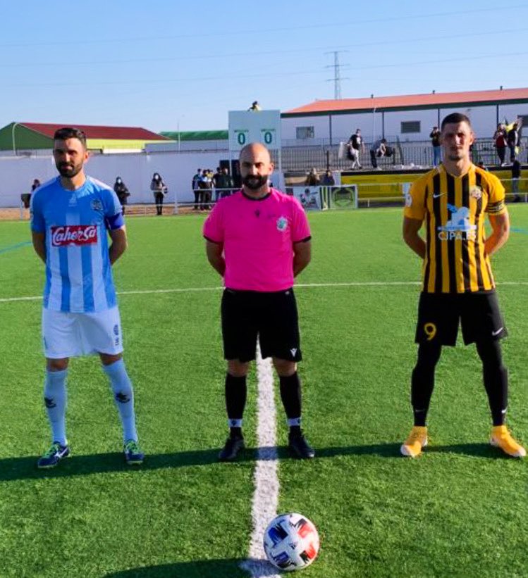 ADLobon's tweet photo. PARTIDO |

⚽  AD LOBÓN  0
                      🆚
      @CDCORIA 1

✅ Los hombres de @mariohugonoa realizaron un buen partido, pero con excesivo castigo.

👉 Ésta es la línea a seguir, trabajo trabajo y trabajo.

🤝 Muchas gracias a toda la afición y a @BarraBravaLobon https://t.co/rytcg8hFUu