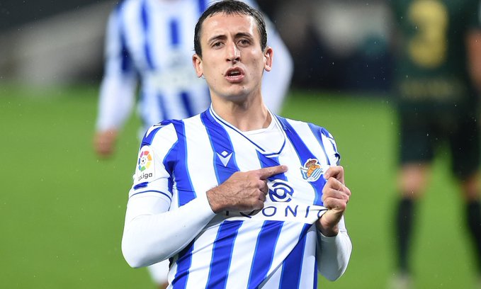 ๐ตโช๏ธ Real Sociedad quietly going about their business in La Liga.
๐ Top of the table
3โฃ 3 points clear at the top
7โฃ 7 league wins in a row
๐ฅ
Only 4 goals conceded
โ๏ธ 6 clean sheets
๐ A joy to watch
What a season La Real are having! ๐ https://t.co/ZoV8Wq62sy