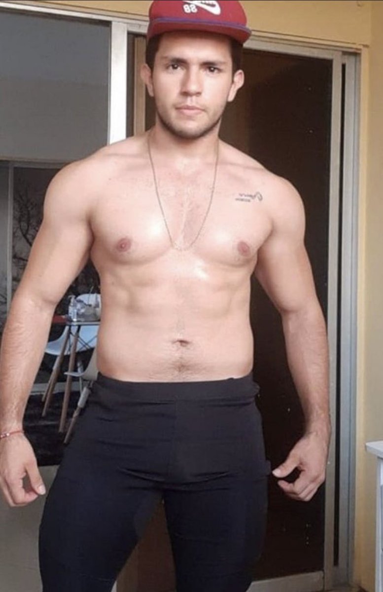 Ander52388879's tweet photo. Otro chico ex reality 😏
#gayquito #grindrec #whatsappgay #HeterosDesnudos #HeterosCuriosos #heterogay #gaycrusing #gaytelegram #gayzoom #follaamigo #gaybrother #gaycrusing #gaycrusing #heterocachondo #grindrec #heterosparagays https://t.co/cXJoTlHPCI
