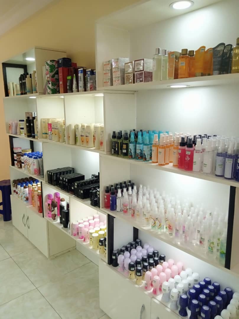 AvonQueen3's tweet photo. We are located at No 88 1st Avenue Gwarinpa, Abuja. 

At AvonQueen Collections, we give you authentic UK AVON products at unbeatable and affordable prices.

Pay us a visit and let's spoil you with our Avon goodies.
📲 08030594328
#fragrances #skincare https://t.co/DDx71DIRZZ