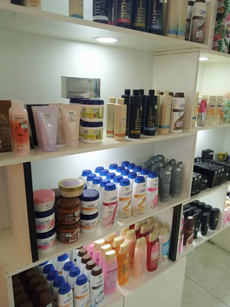 AvonQueen3's tweet photo. We are located at No 88 1st Avenue Gwarinpa, Abuja. 

At AvonQueen Collections, we give you authentic UK AVON products at unbeatable and affordable prices.

Pay us a visit and let's spoil you with our Avon goodies.
📲 08030594328
#fragrances #skincare https://t.co/DDx71DIRZZ