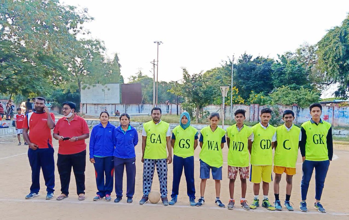 NetballOf's tweet photo. Very good night to all On Behalf of Netball Association of Telangana today we organized one day Netball Intramural Tournament in Z.P ground Mahabubnagar Telangana https://t.co/Ei9EkkK7MS