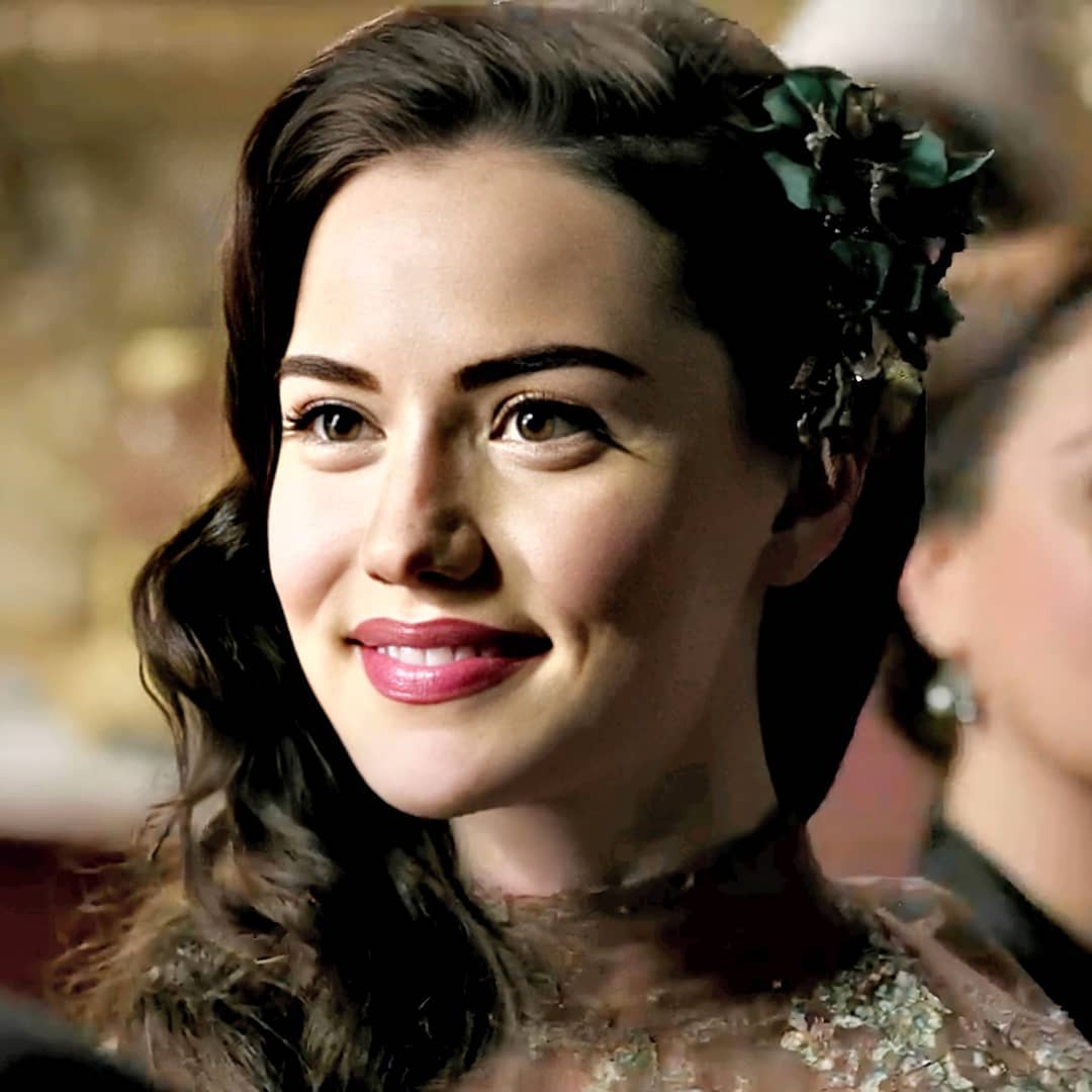 фахрие эвджен птичка певчая. фериде королек птичка. фахрие эвджен. королёк птичка певчая сериал 1986. фахрие эвджен королек птичка певчая.