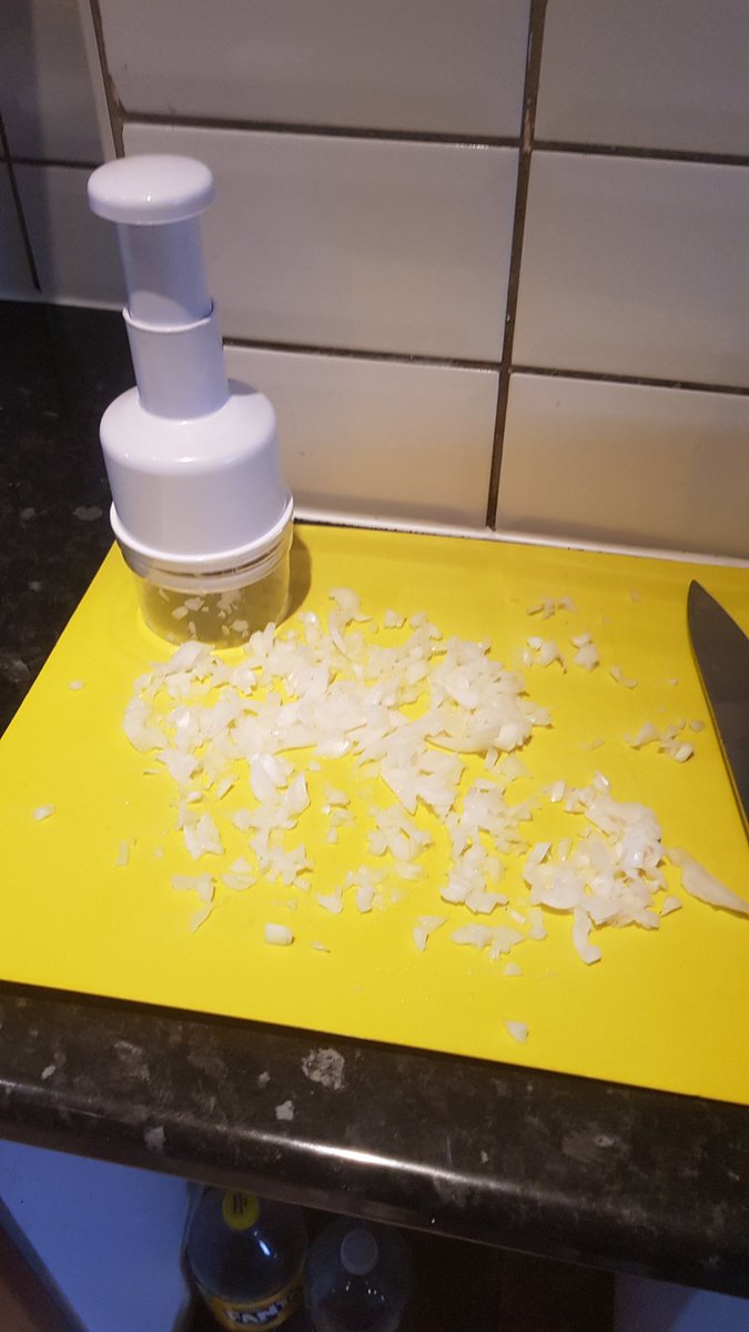 donnyvikings's tweet photo. @MrJamesMay after watching your fantastic cooking programme....I went straight out and bought a Big Chopper like you have!!!! Making your Lasagne today....Keep up the Good Work. Thanks
#OhCook
#Ohcock
#bigchopper https://t.co/zVtP7P9T48