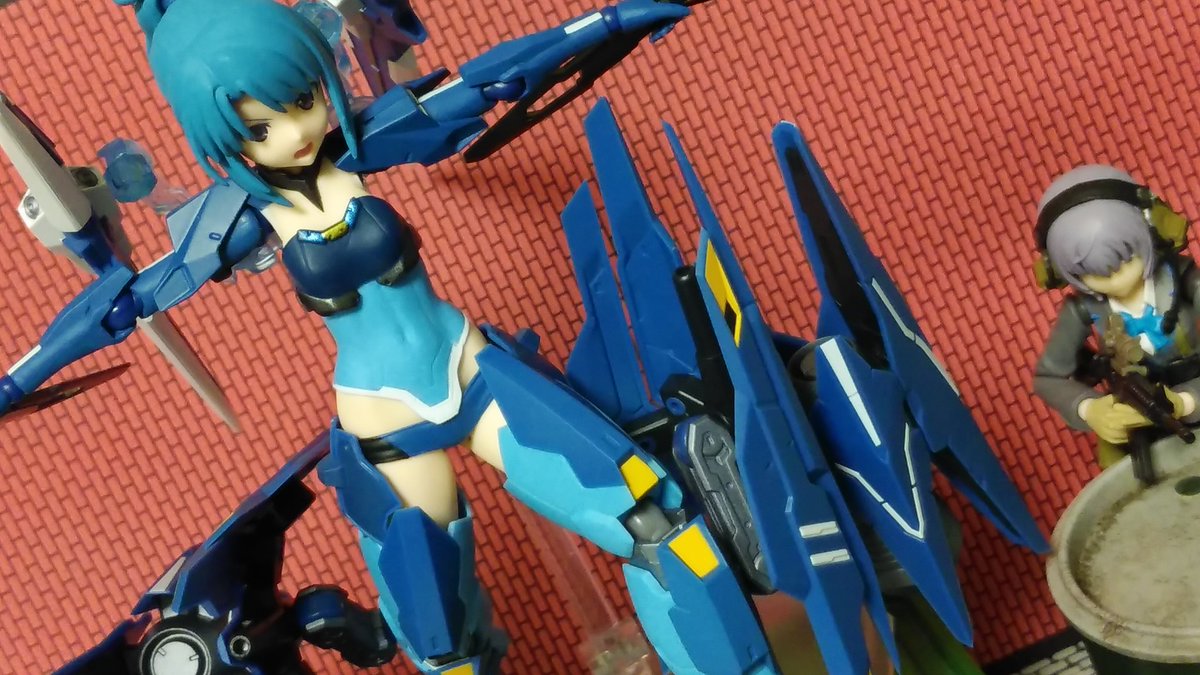 ちゃん怜はドラム缶を踏み越えて飛びかかるイメージ のイラスト マンガ コスプレ モデル作品 1 件 Twoucan