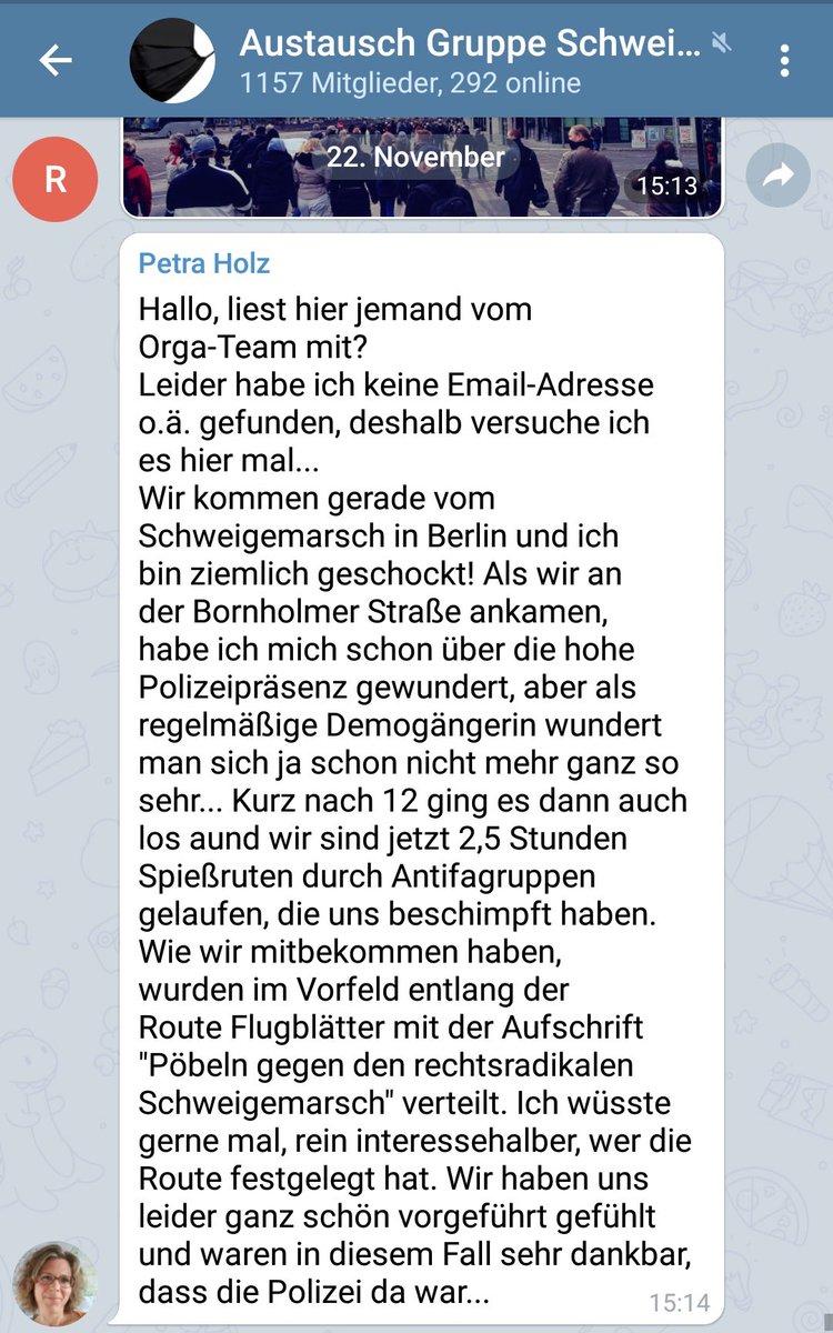 SchwarzePalmen's tweet photo. Danke #PrenzlauerBerg! #DankeAntifa #b221 https://t.co/pCUKGcfPLY