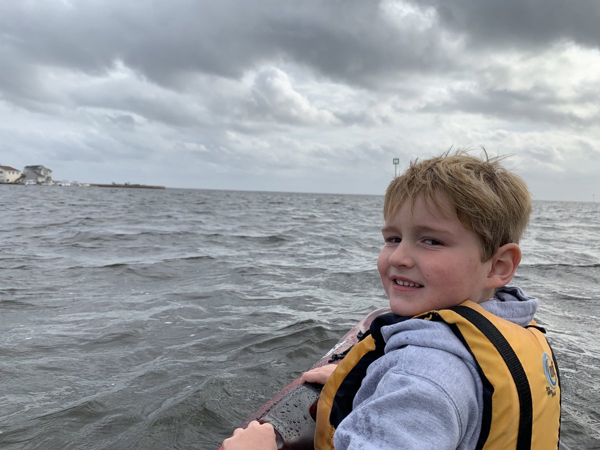 AdamOstrowski7's tweet photo. Brisk morning on the kayak!! https://t.co/FoNzVVIXU6