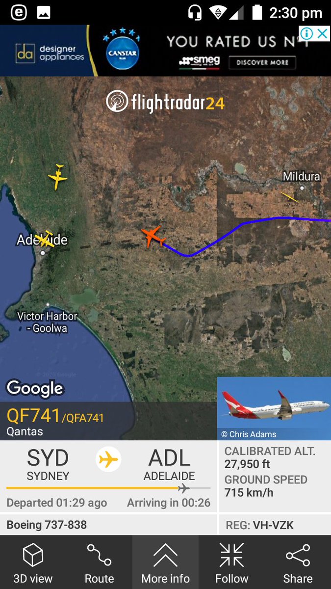 wanderinganimal's tweet photo. #AskBOM...
Who keeps an eye on rainbands like a hawk?=You!..
so you knew eastern #SouthAustralia was about to get few good drops of rain..(as I was witnessing)at abt 3pm, so who ordered this @Qantas drunk to suddenly snake around&spray into rain area?..&rain stopped=no rain. https://t.co/SAPTaOgA5G