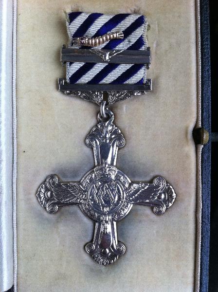 Medal_Locator's tweet photo. STOLEN #MEDAL
Distinguished Flying Cross
bearing the inscription: 
115232 A.A. GLEN - RAF
@LancsPolice  
crime ref: CL390/92
Any information to the whereabouts of the medals is welcome, please email info@medal-locator.com https://t.co/YdRKrl44pc
